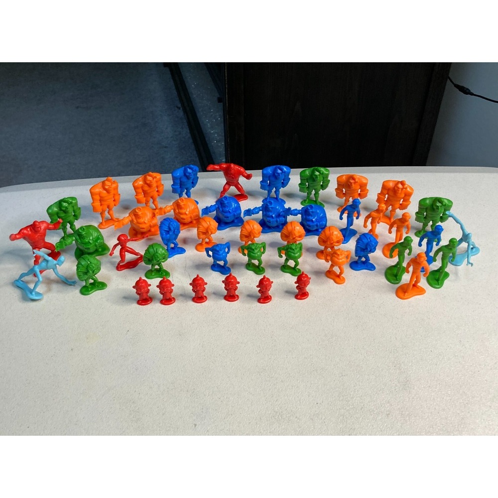 Disney Pixar The Incredibles 2 Mini Toy Figure Frozone Bob Jack Helen Lot of 45